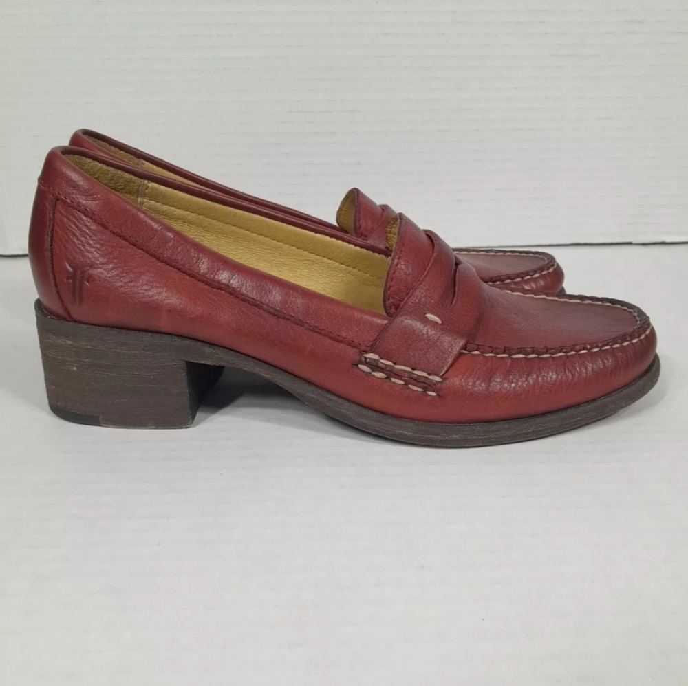 Frye Otis Red Leather Slip On Heel Penny Loafers Women Sz 6